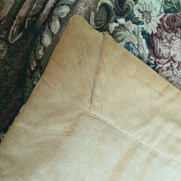 Vintage Tapestry Wall Hanging Gold Velvet Border Tassel Trim Rod Pocket - Picture 8 of 10